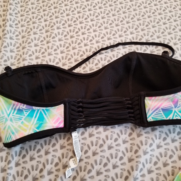 VS Bikini Top - Picture 2 of 2